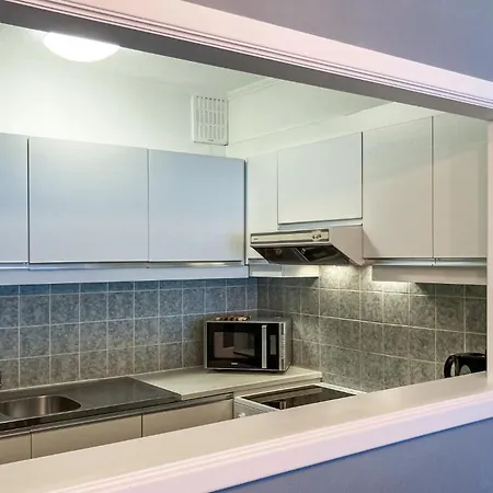 1 Bedroom Lovely In 아파트 *
